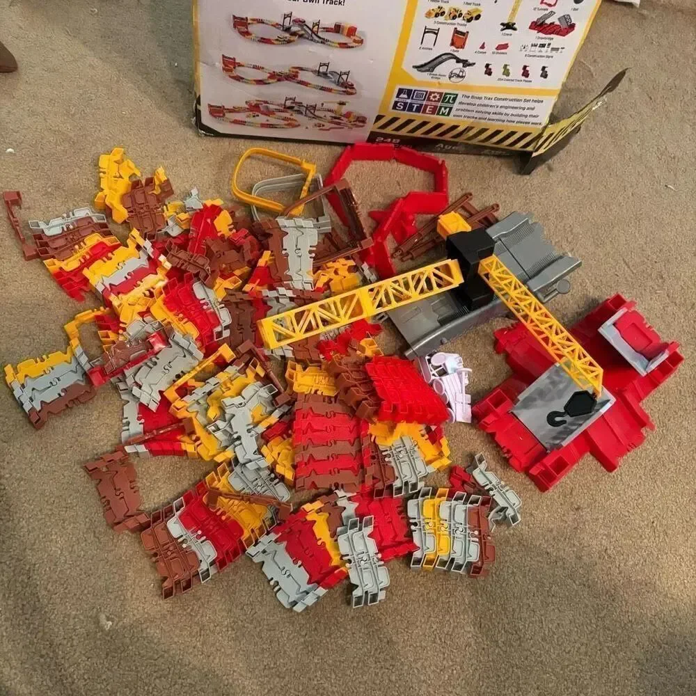 USA Toys snap trax